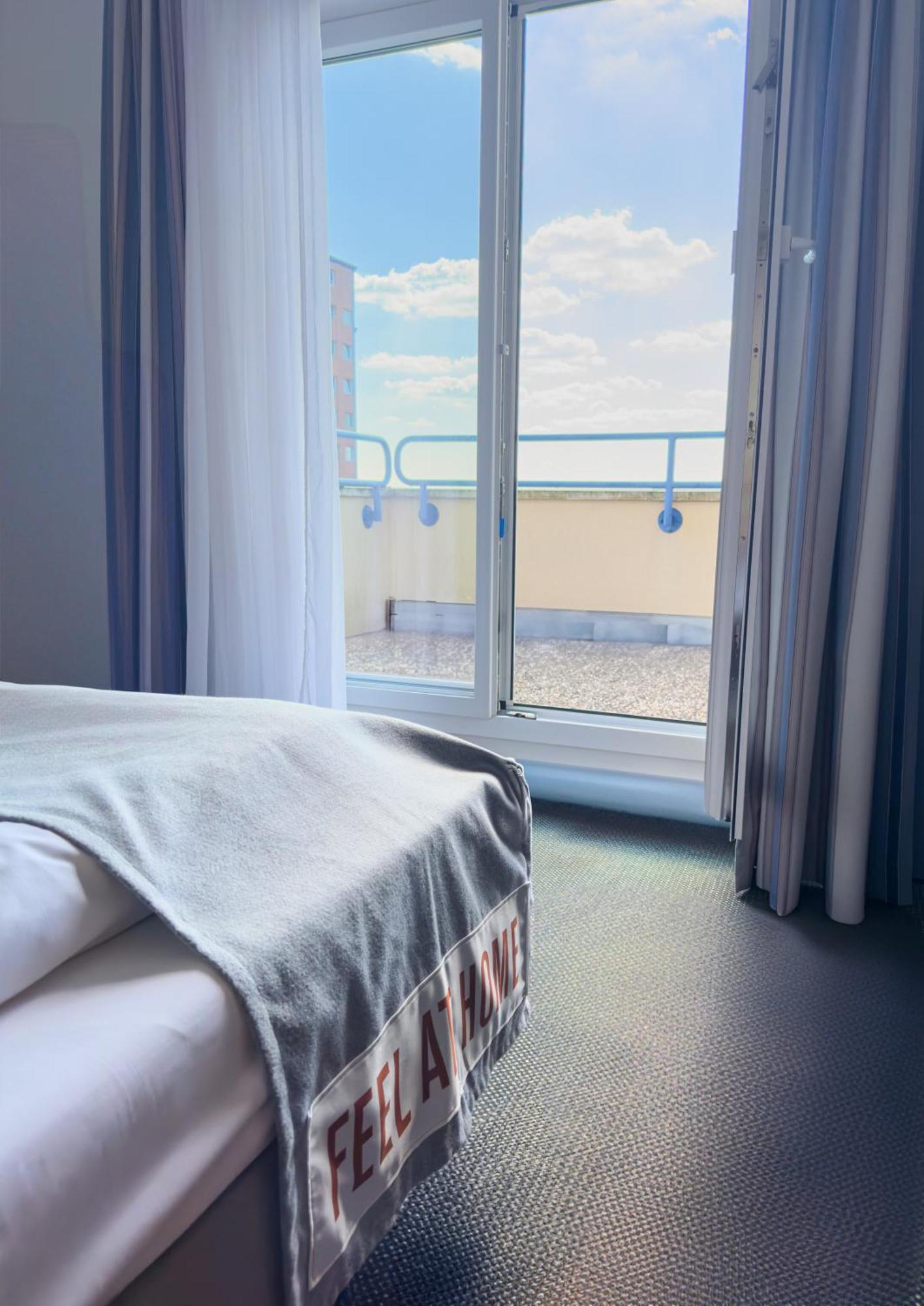 Coffee Fellows Hotel Frankfurt Airport-Langen ลังเงิน ภายนอก รูปภาพ