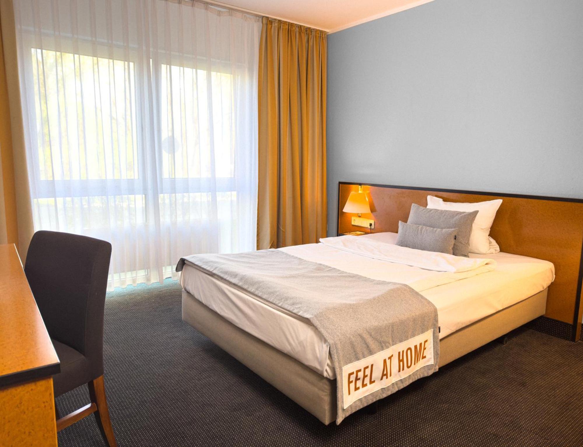 Coffee Fellows Hotel Frankfurt Airport-Langen ลังเงิน ภายนอก รูปภาพ