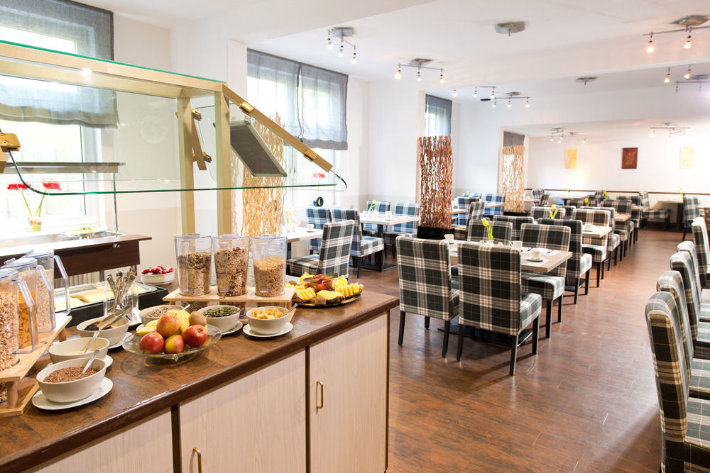 Coffee Fellows Hotel Frankfurt Airport-Langen ลังเงิน ภายนอก รูปภาพ